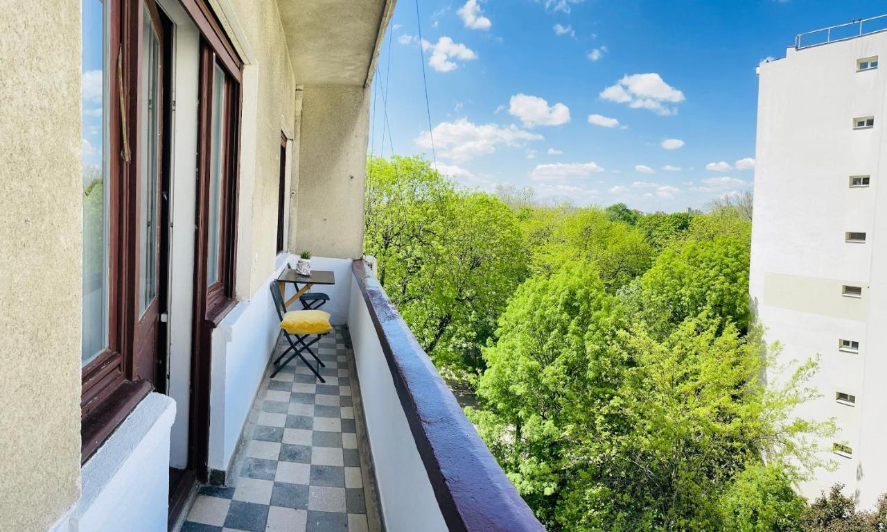 Cismigiu Park View Lägenhet Bukarest Exteriör bild